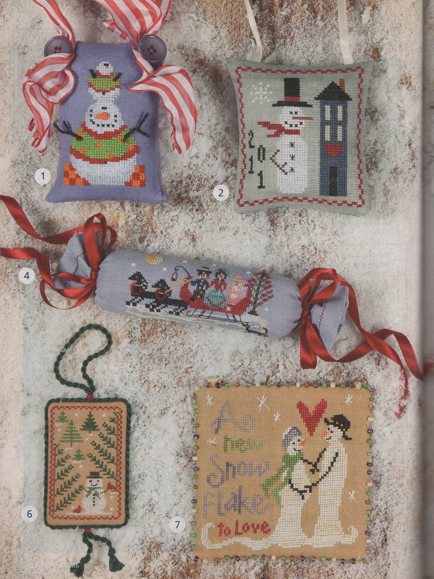 Just Cross Stitch, Volume 29, Number 6, Christmas 2011