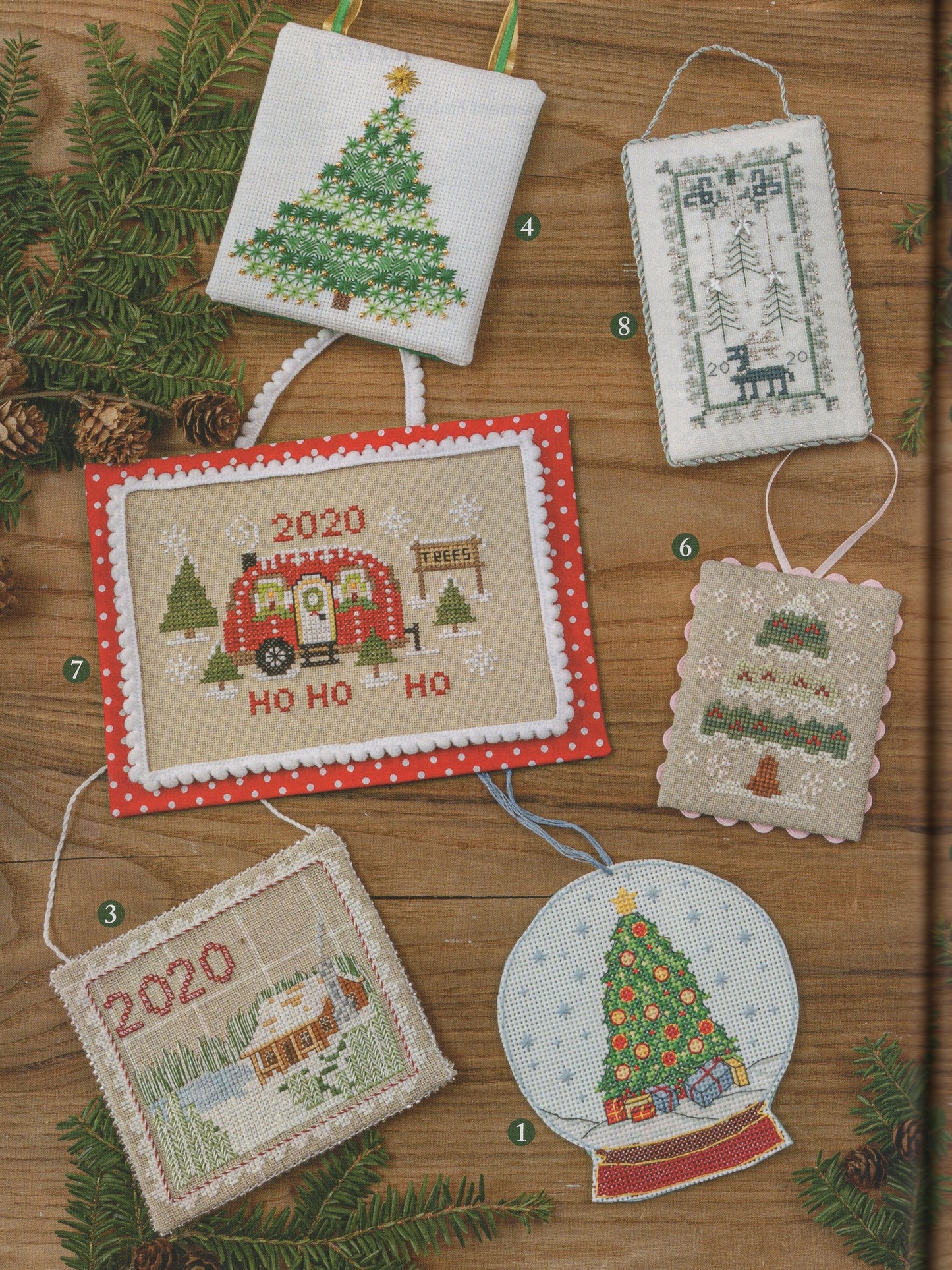 Just Cross Stitch, Volume 38, Number 6, Christmas 2020