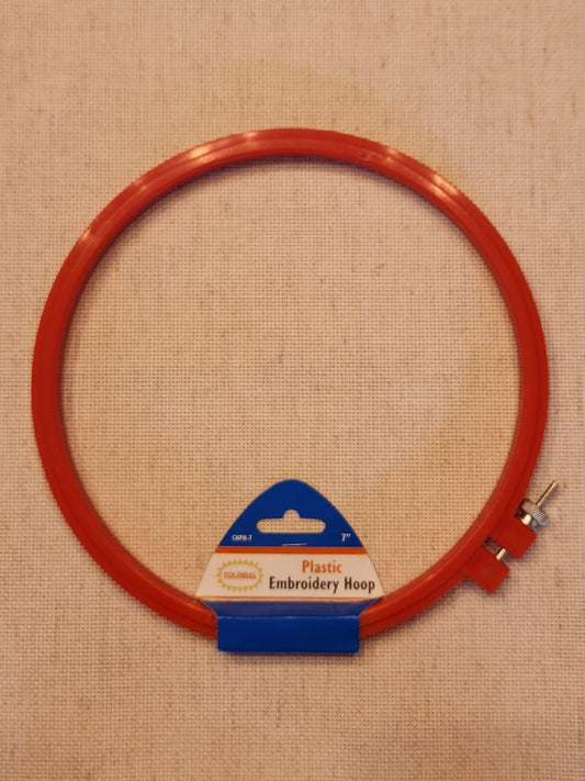 plastic embroidery hoop - 7"