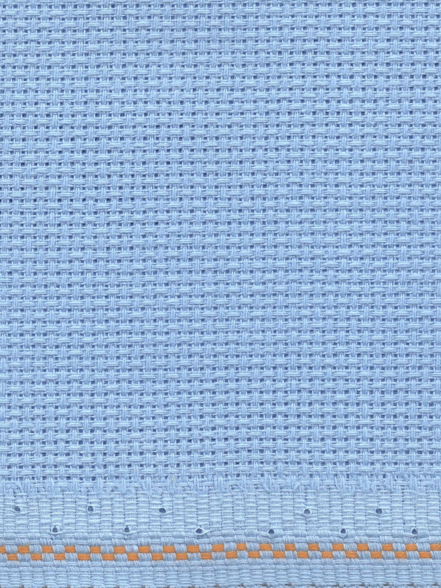 Light Blue - 18 count - Aida