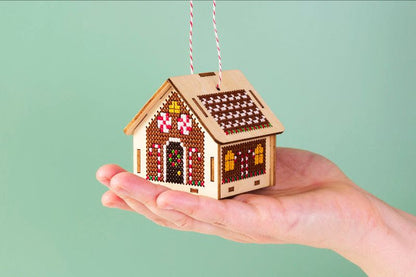 3D Gingerbread house kit