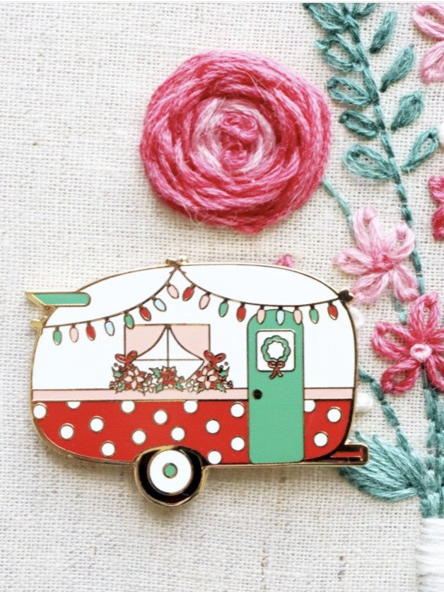 Christmas Camper needle minder