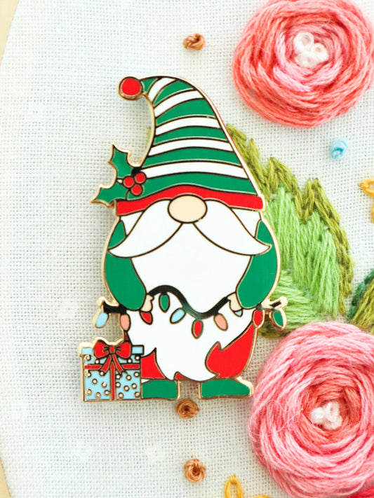 Christmas gnome needle minder