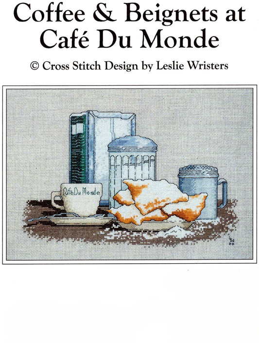 Coffee & Beignets at Cafe' Du Monde
