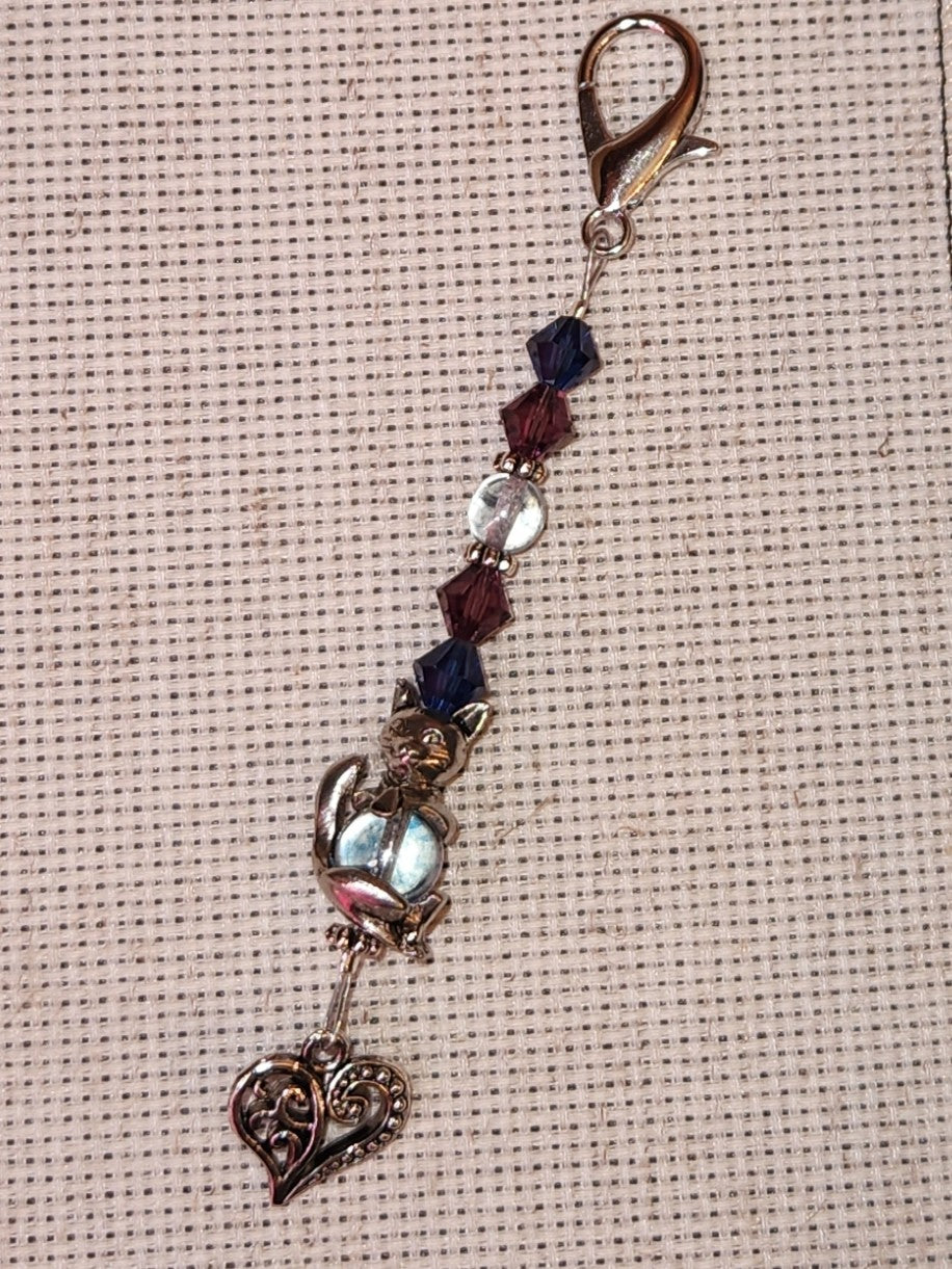 Argyle Cat scissor fob