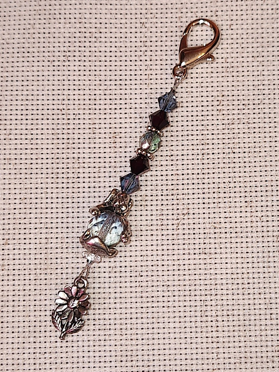 Daisy Dog scissor fob
