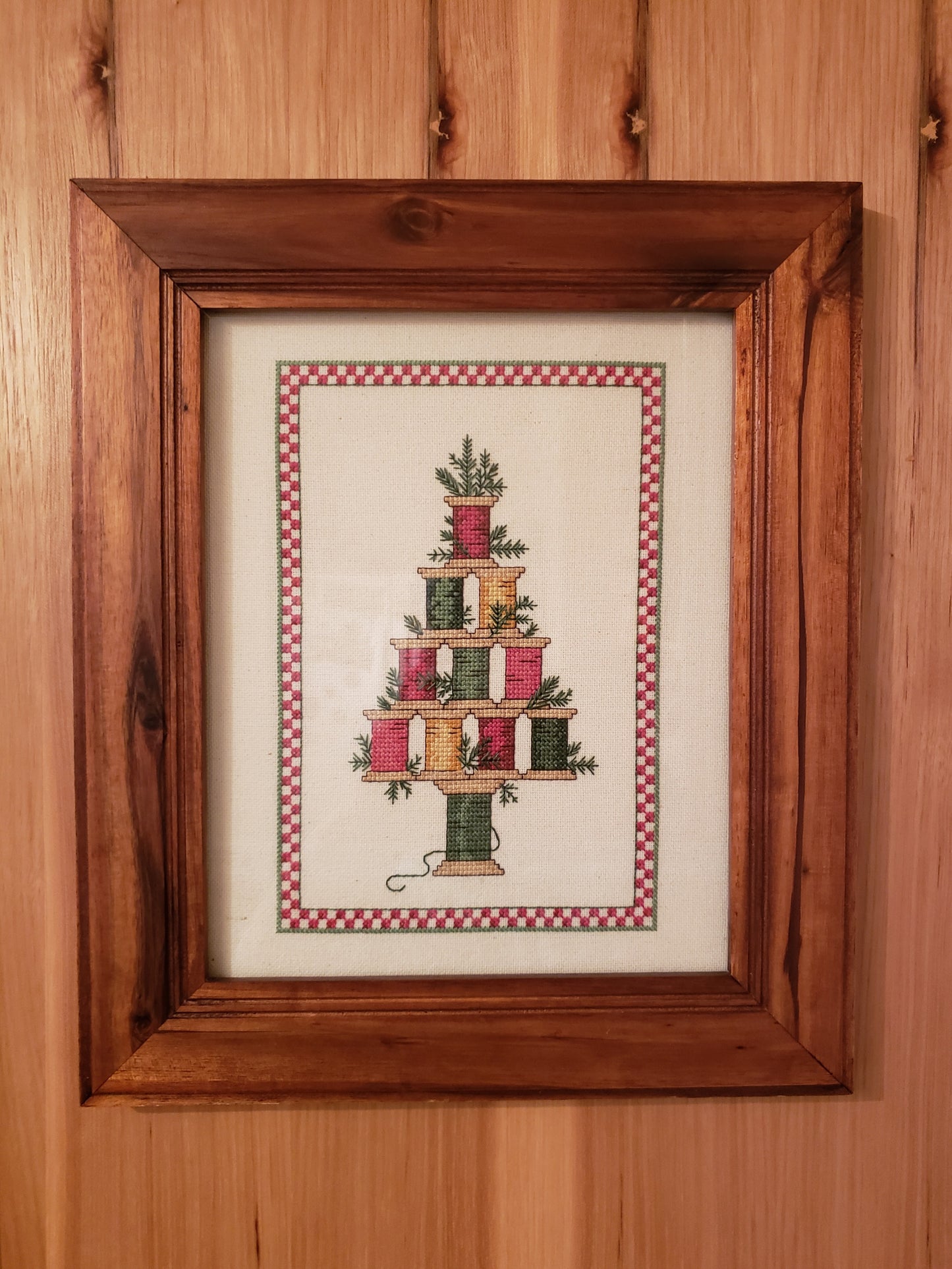 Christmas Spool Tree - L184